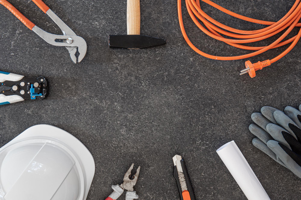 Todo lo que necesitas saber sobre herrajes eléctricos para tu proyecto 2 conjunto herramientas reparacion